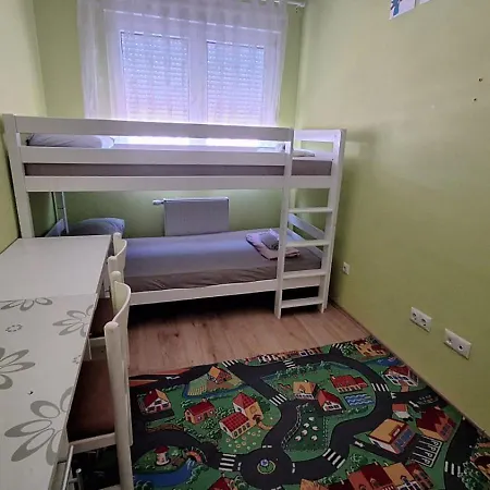 Apartment Majna Modrica