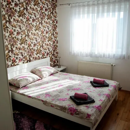 Majna
